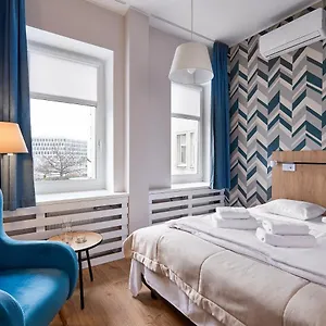 2* Otel Traffic Stare